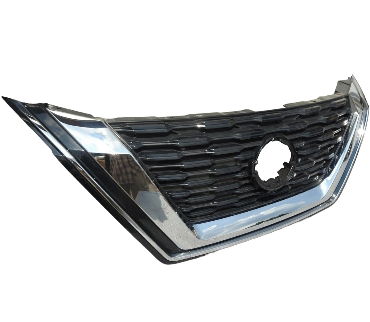 With Bumper Option Upper Chrome Rogue 2022 With 2021 Camera 2023 Grille Front Compatible