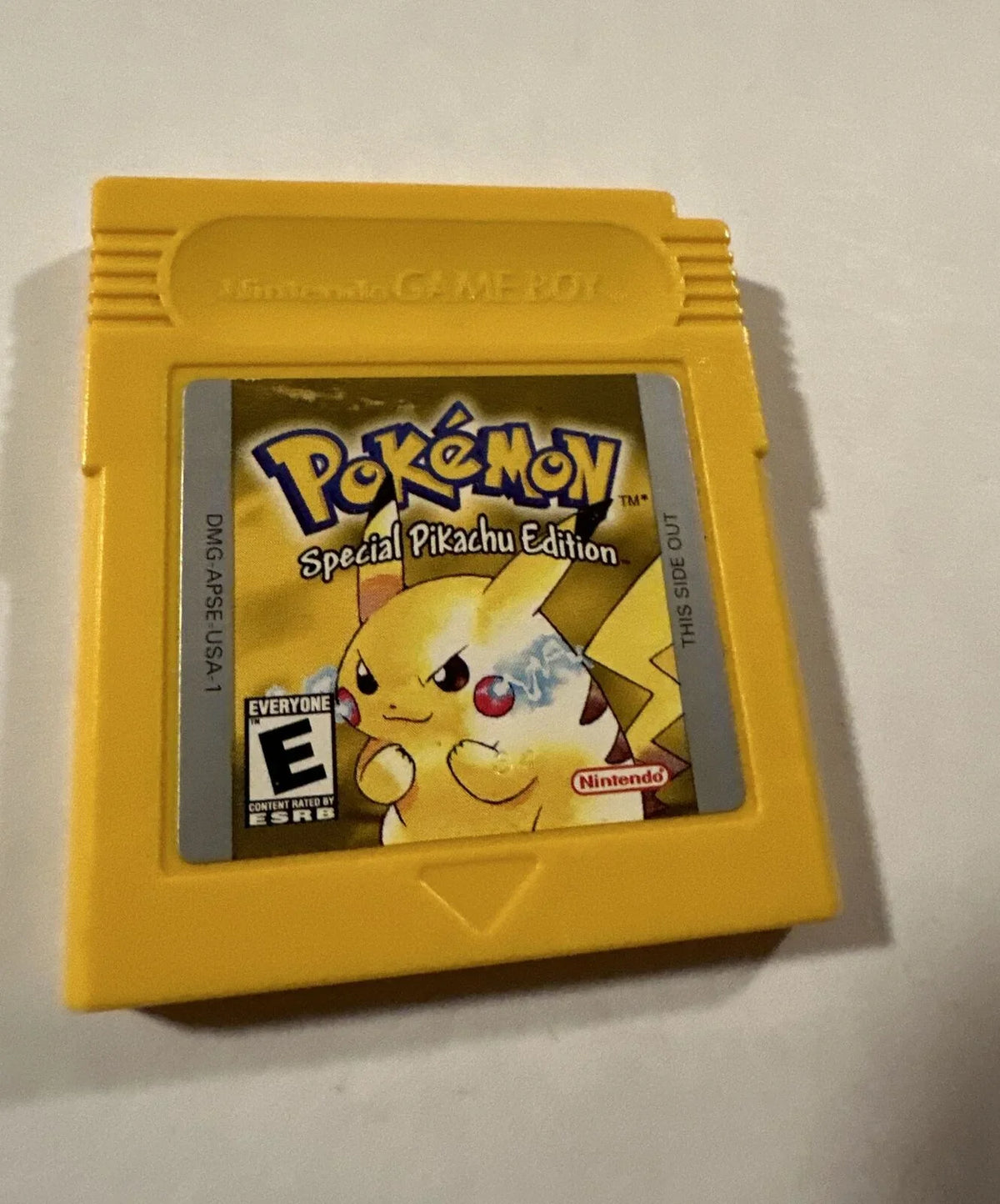 Pokemon Gameboy Nintendo Edition Special Yellow Authentic Pikachu