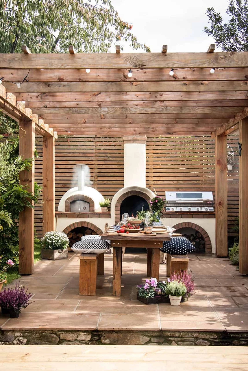 Tiles / Cement Penny with Fired Tiled Oven Clay Pizza exterior / OP81 Circle Ovens - Mosaic Wood Pizza White