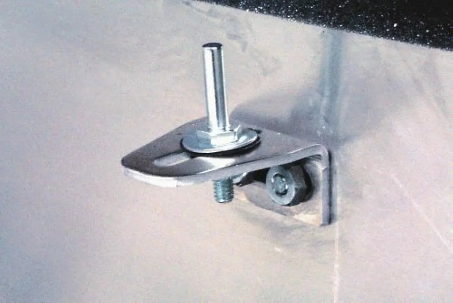 Services 95-C SINGLE TBS-72-BLK HD/04-C UWSTBS-72-BLK FD LID Welding DOD/99-C F150 BLACK/72IN UWS/United