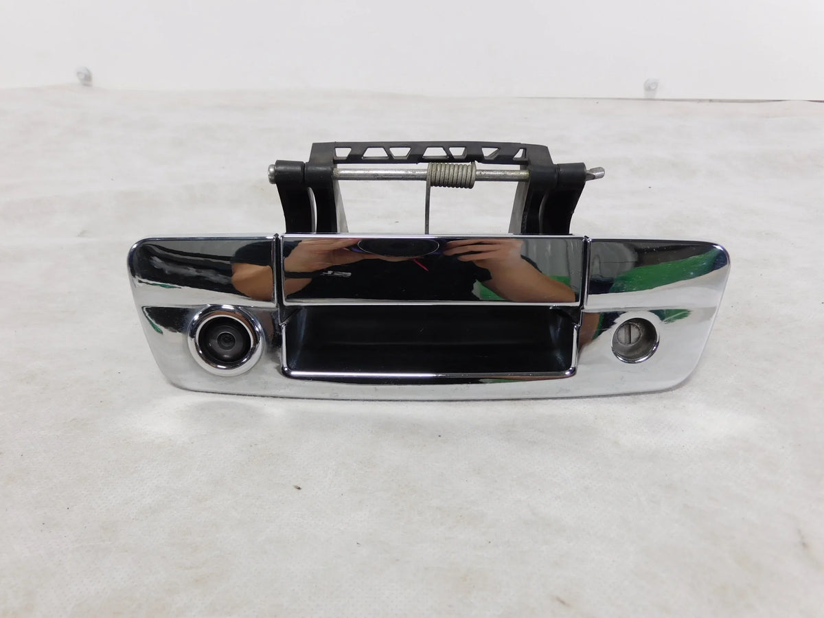 Camera LKQ Rear Tailgate Handle View Dodge Pre-Owned Ram OEM Locking 1500 w/ (Good) 16-22