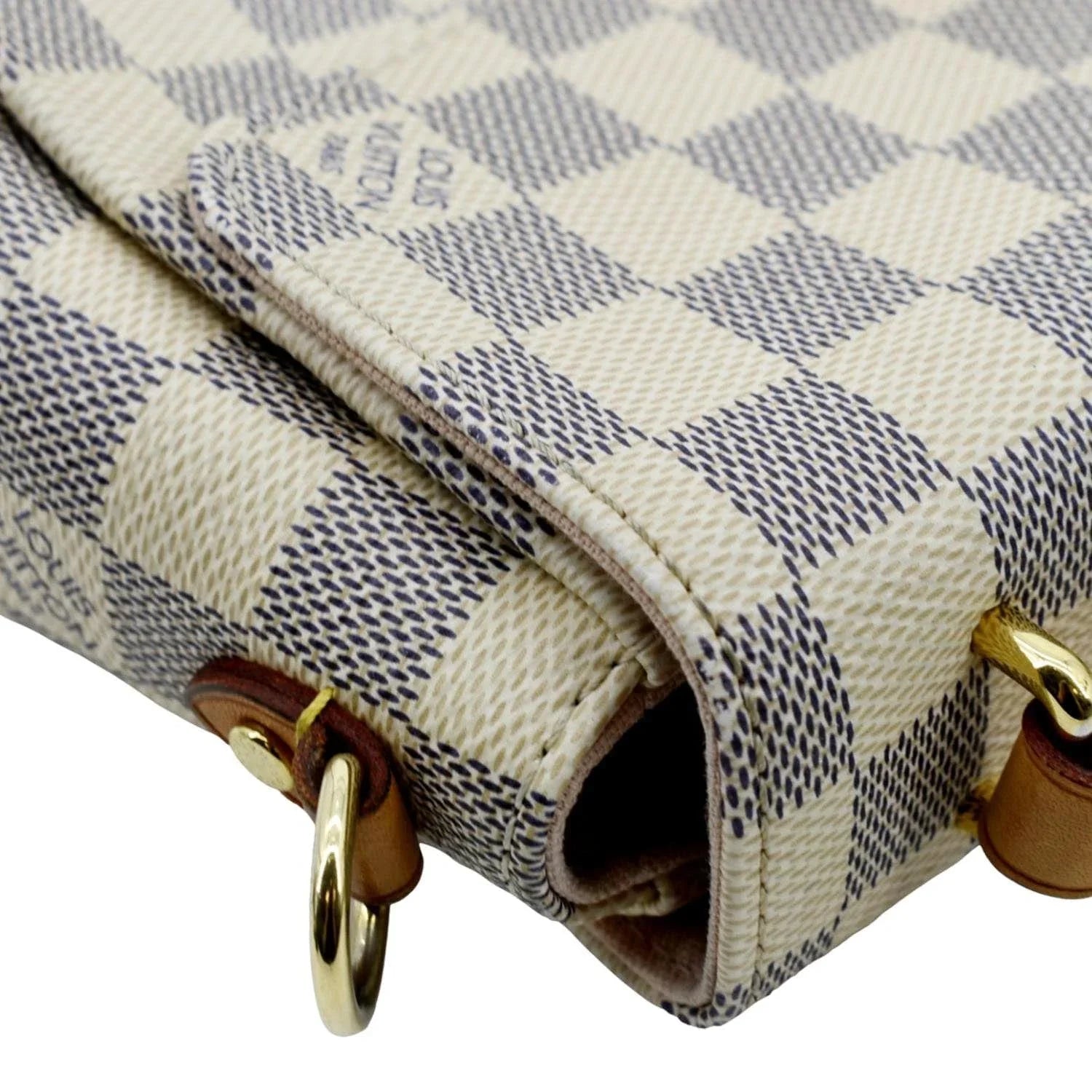 White Crossbody Azur Pre-owned Bag Damier Croisette Satchel