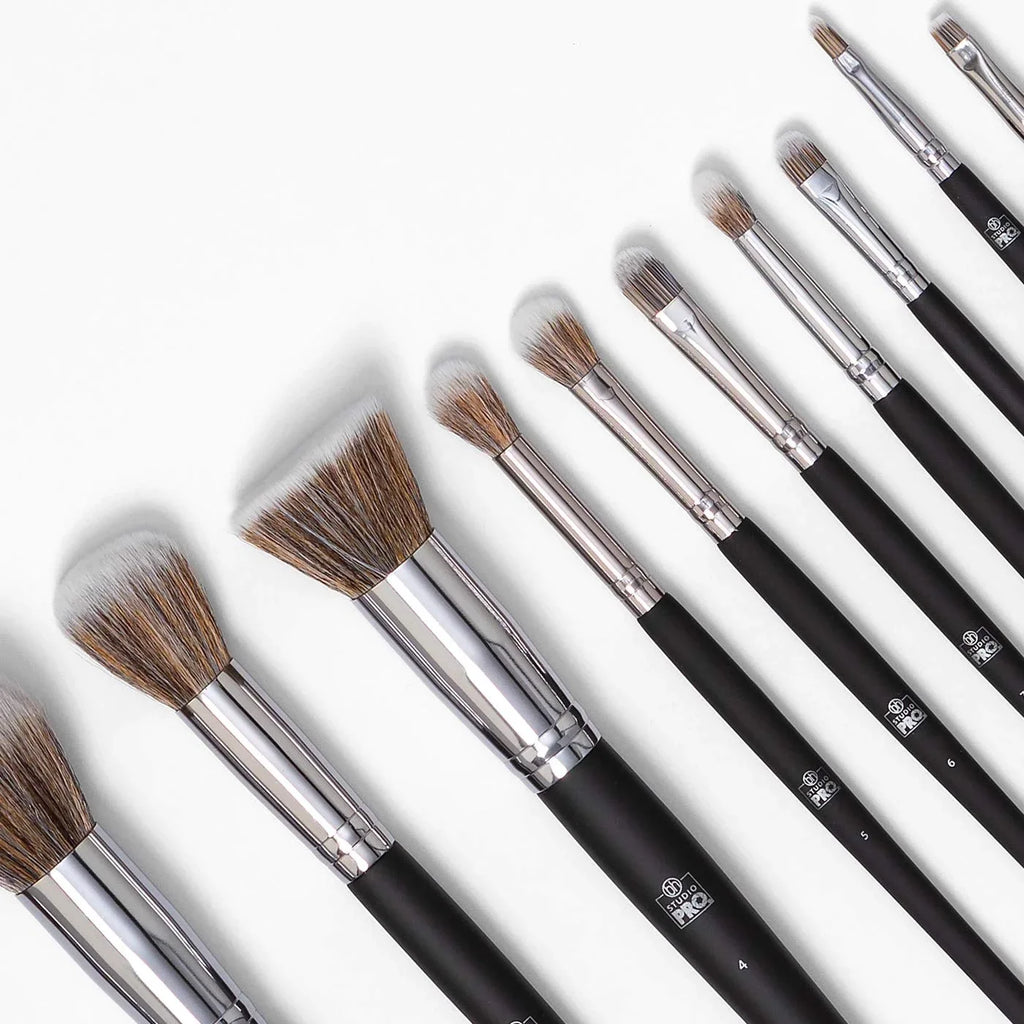 of Pro Brush Studio Cosmetics Set NOPLUS 13ps BH