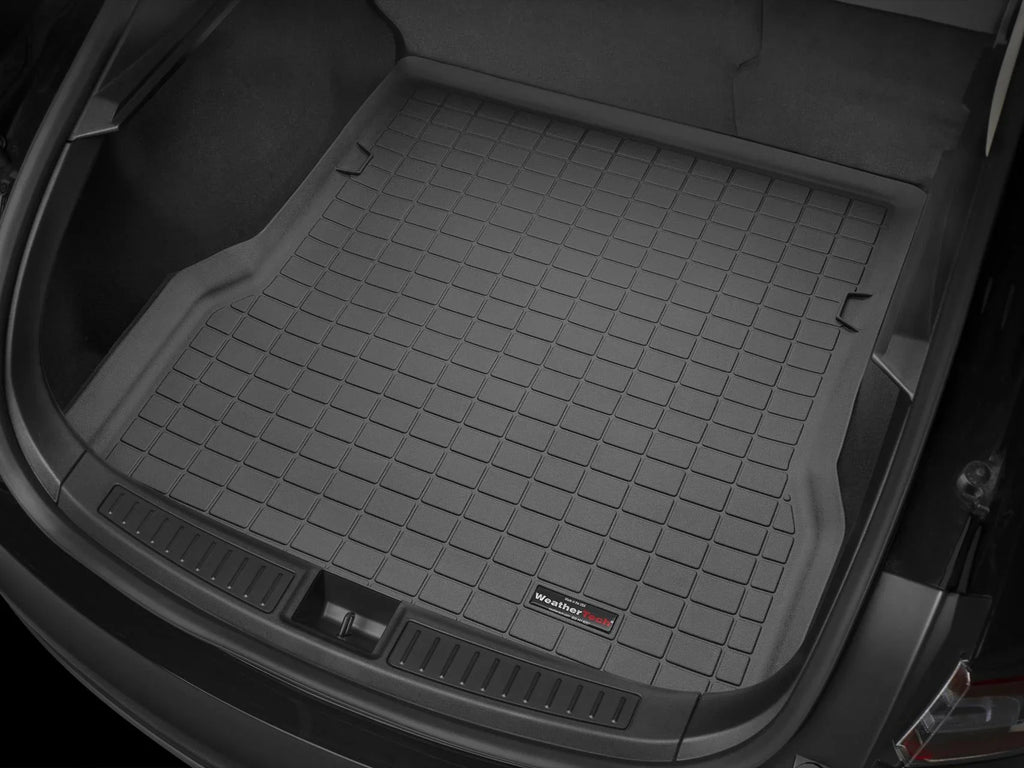 with With 2nd Seating Cargo Row with compatible Protector, Trunk Bumper Bumper 2015-2019 - Outback Behind WeatherTech Tan Protector Liner Subaru