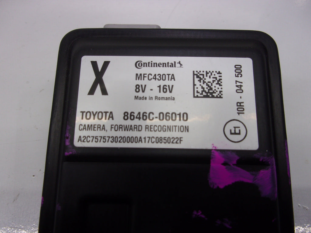 Pre-Owned Camry 8646C-06010 Unit Departure OEM (Good) Lane Camera Radar Windshield Toyota 2018