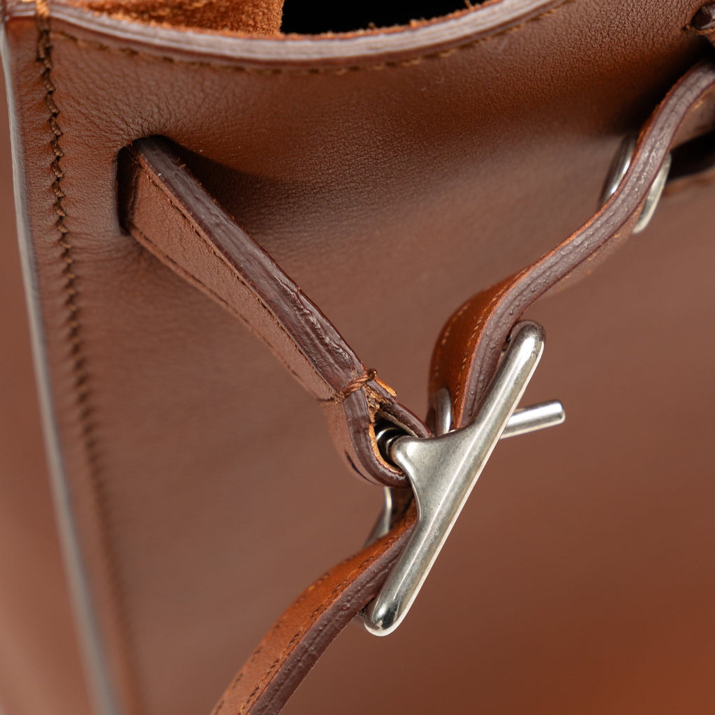 Authenticated Unisex Celine Leather Bag (Good) Calf Brown Bag Pre-Owned Bucket Bucket Big DrawstringBag