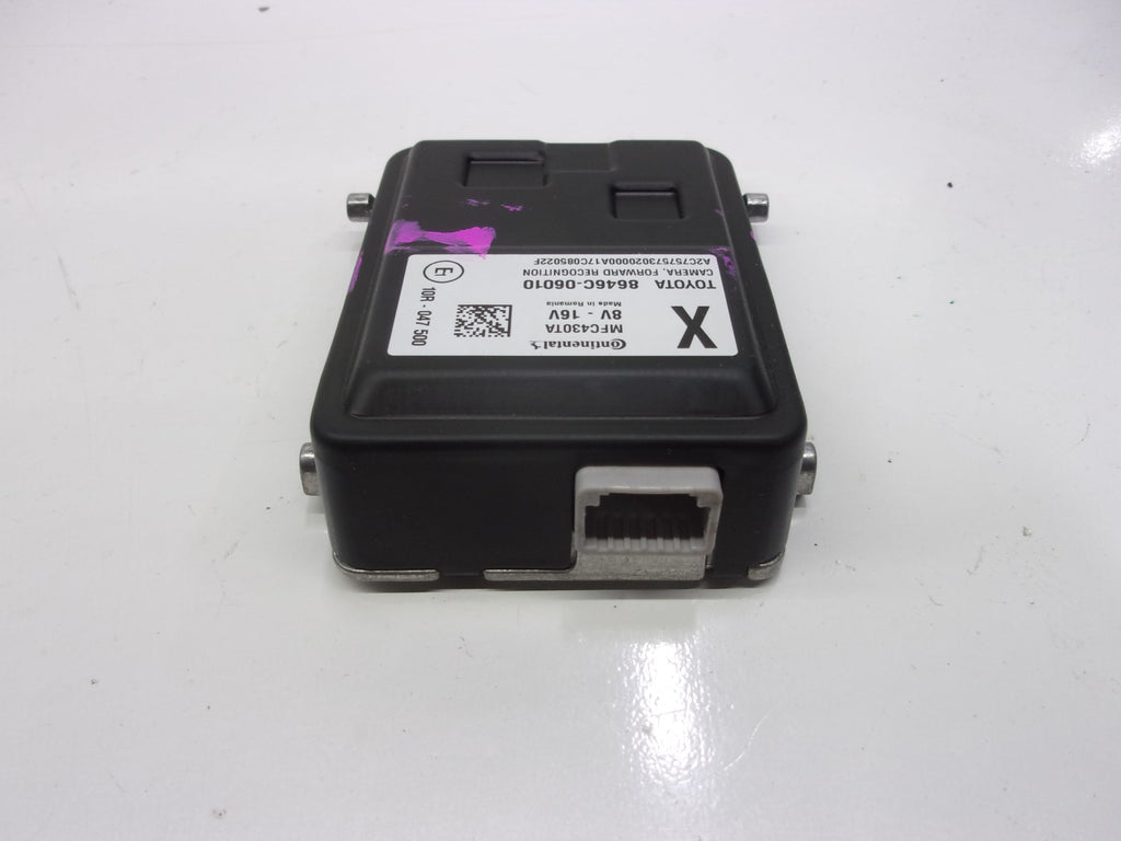 Pre-Owned Camry 8646C-06010 Unit Departure OEM (Good) Lane Camera Radar Windshield Toyota 2018