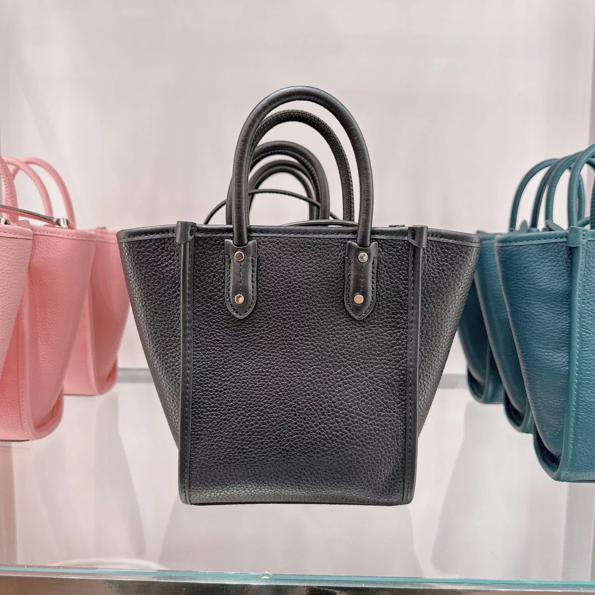 Kate K7295 Tote In Mini Black Ella Spade