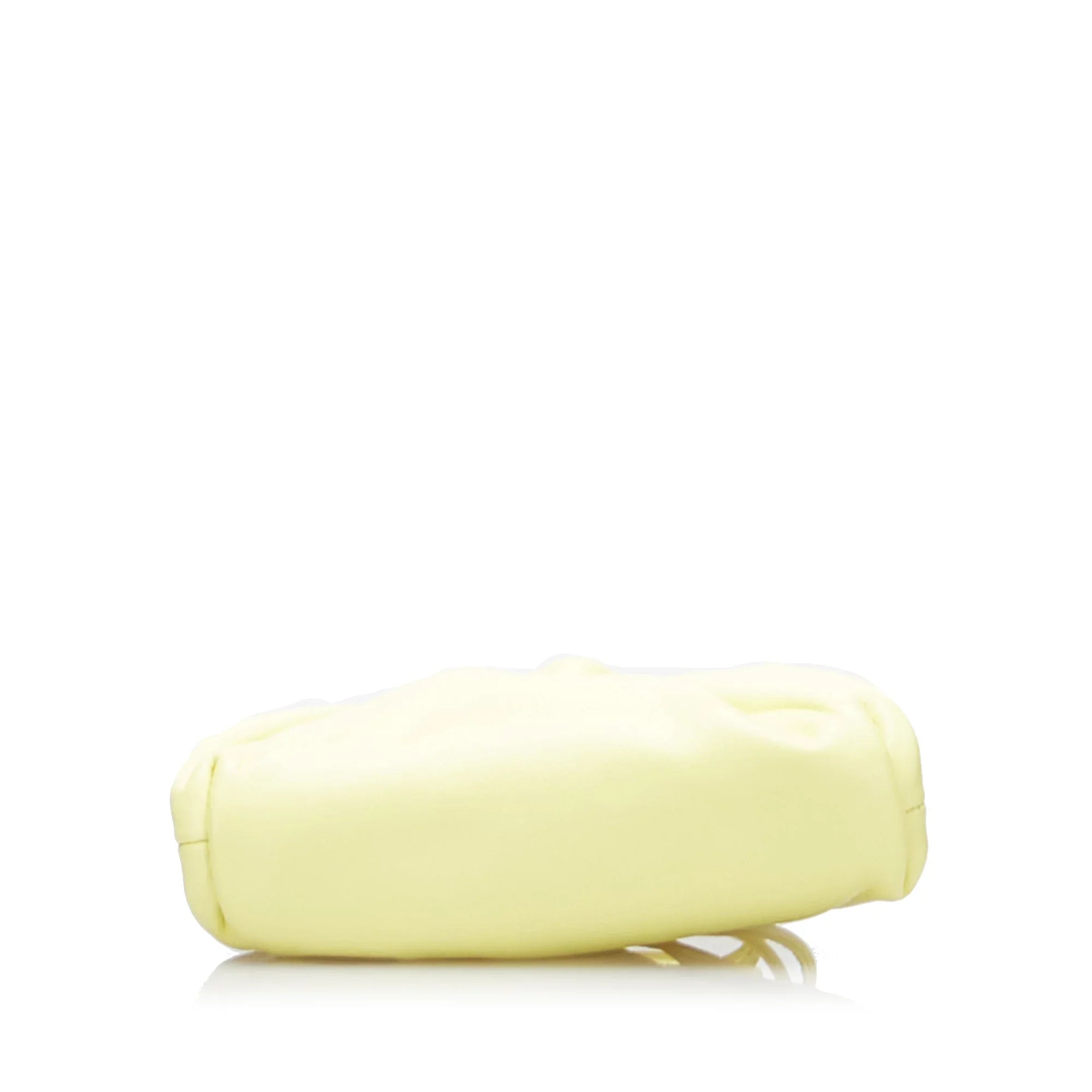 Pouch Bottega Bag Authenticated Leather Veneta Unisex The Yellow Pre-Owned Calf (Good) Crossbody