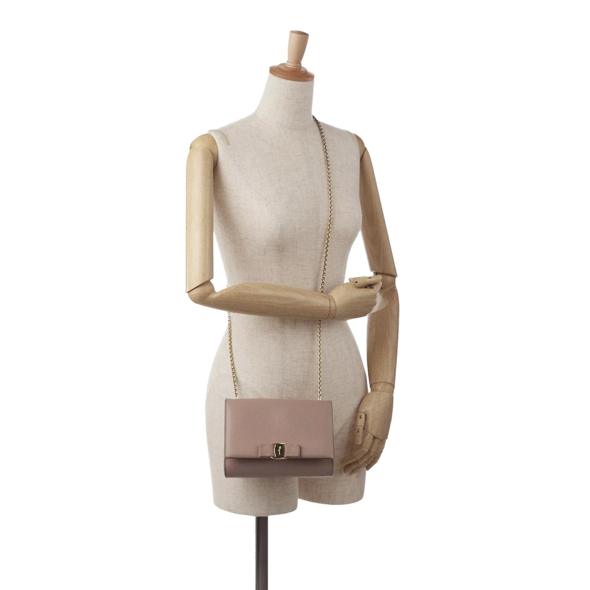 Crossbody Vara Calf Leather Pre-Owned Small Ginny Unisex Pink Authenticated Ferragamo Crossbody (Good) Bag