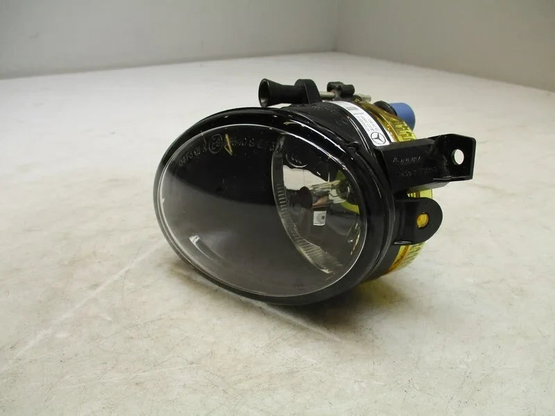 (Good) Fog Mercedes 2023 Sprinter LH OEM Mounted Light Bumper Pre-Owned Driver