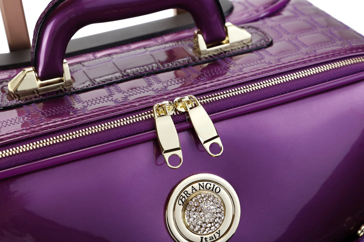 Womens Luggage Stunnin’ Spinner Wheels Bag with Set