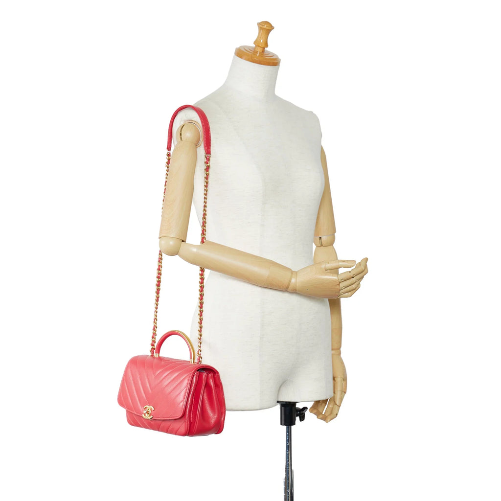 Chevron Leather Red Flap Satchel CC Pre-Owned Authenticated Unisex Lambskin (Good)