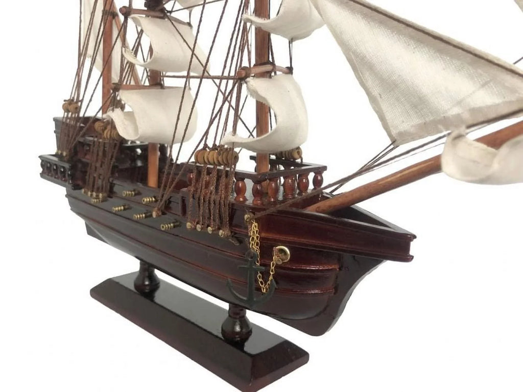 Peter Pan from Model Jolly Pirate 20 Sails Model Roger White Ships Ship Captain Wooden in. Hooks Handcrafted