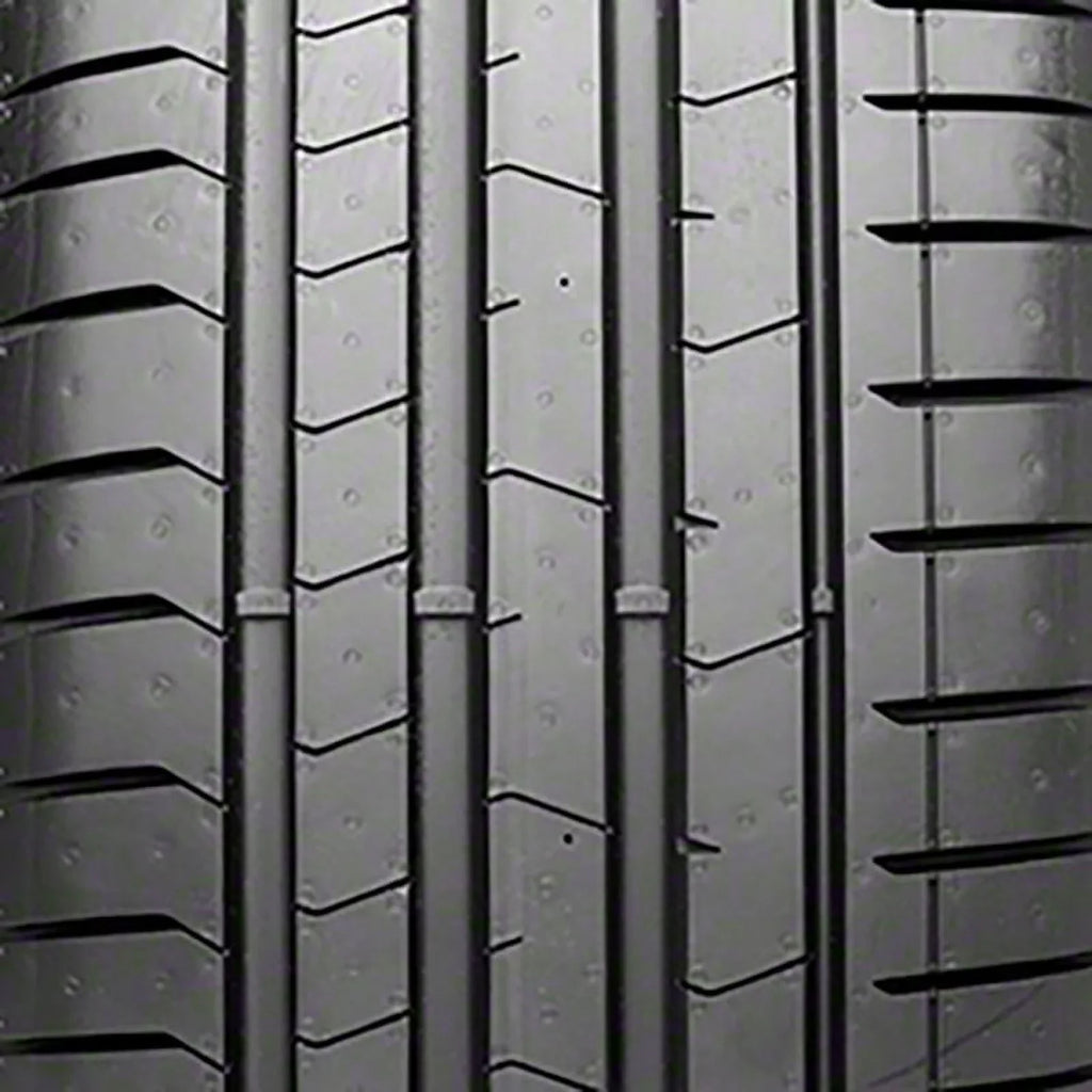 97W Summer Tire P Zero Passenger 255/35R20 Pirelli PZ4-Luxury XL