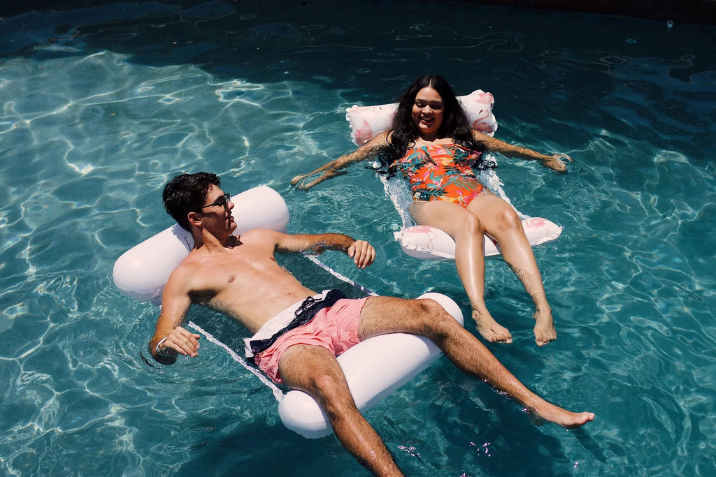 '- Rae CocoNut Float Time Pool Float Dunn Theme by Hammock Adult